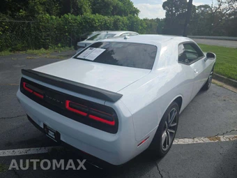 2023 Dodge Challenger GT - miniatura 3