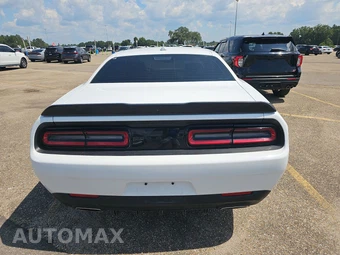 2023 Dodge Challenger GT - miniatura 5