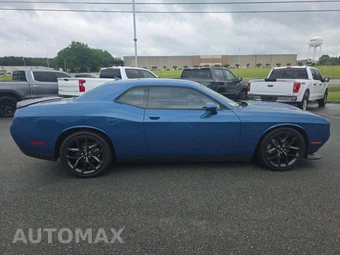 2023 Dodge Challenger GT – miniatura 4