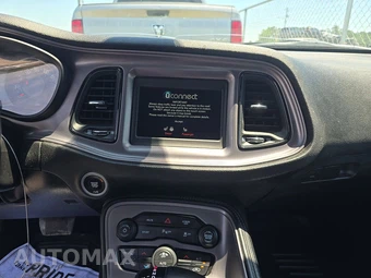 2023 Dodge Challenger GT – miniatura 11
