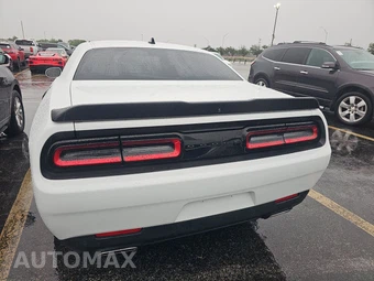 2023 Dodge Challenger GT – miniatura 5
