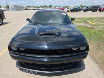 2023 Dodge Challenger GT - miniatura 2