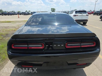 2023 Dodge Challenger GT - miniatura 5