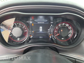 2023 Dodge Challenger GT – miniatura 12