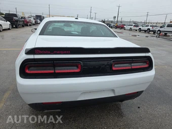 2023 Dodge Challenger GT – miniatura 5