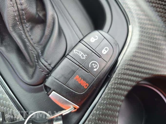 2023 Dodge Challenger GT – miniatura 8