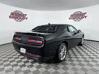 2023 Dodge Challenger GT - miniatura 7