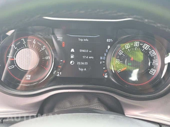 2023 Dodge Challenger GT – miniatura 9