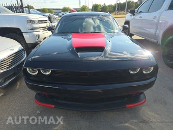 2023 Dodge Challenger R/T - miniatura 2