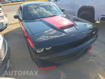 2023 Dodge Challenger R/T - miniatura 3