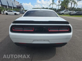 2023 Dodge Challenger R/T - miniatura 5