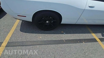 2023 Dodge Challenger R/T – miniatura 10