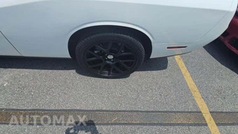 2023 Dodge Challenger R/T – miniatura 11