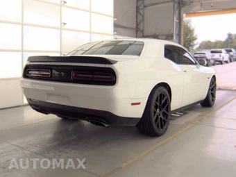 2023 Dodge Challenger R/T – miniatura 4