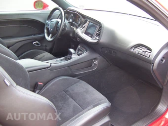2023 Dodge Challenger R/T - miniatura 15