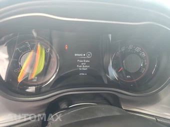 2023 Dodge Challenger R/T - miniatura 12