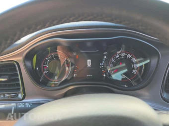 2023 Dodge Challenger R/T - miniatura 6