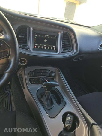 2023 Dodge Challenger R/T - miniatura 7