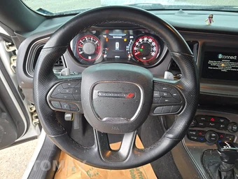 2023 Dodge Challenger R/T – miniatura 10
