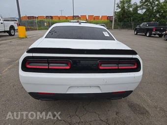 2023 Dodge Challenger R/T – miniatura 5