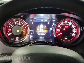 2023 Dodge Challenger R/T – miniatura 12