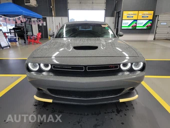2023 Dodge Challenger R/T – miniatura 2