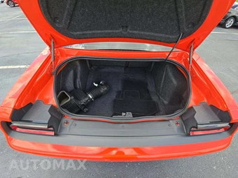 2023 Dodge Challenger R/T – miniatura 11