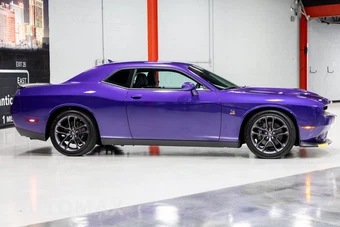 2023 Dodge Challenger R/T Scat Pack - miniatura 10