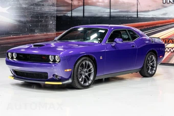 2023 Dodge Challenger R/T Scat Pack - miniatura 12
