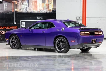 2023 Dodge Challenger R/T Scat Pack - miniatura 18