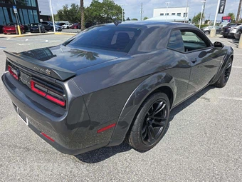 2023 Dodge Challenger R/T Scat Pack Widebody – miniatura 3