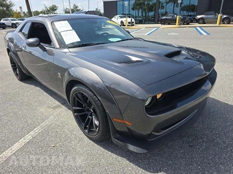 2023 Dodge Challenger R/T Scat Pack Widebody – miniatura 4