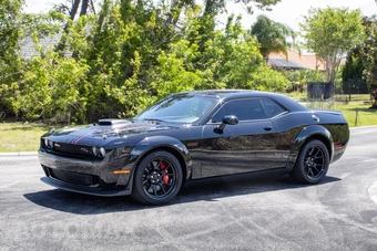 2023 Dodge Challenger R/T Scat Pack Widebody - miniatura 11