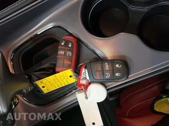 2023 Dodge Challenger SRT Hellcat Redeye Jailbreak – miniatura 8