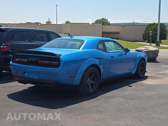 2023 Dodge Challenger SRT Super Stock – miniatura 3