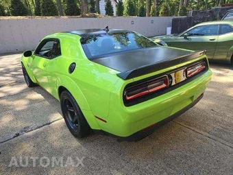 2023 Dodge Challenger SRT Super Stock – miniatura 2