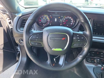 2023 Dodge Challenger SXT – miniatura 10