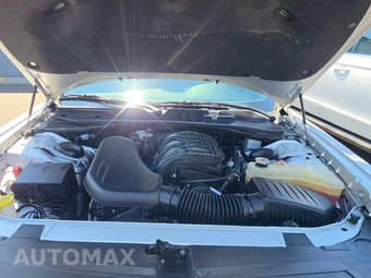 2023 Dodge Challenger SXT – miniatura 15
