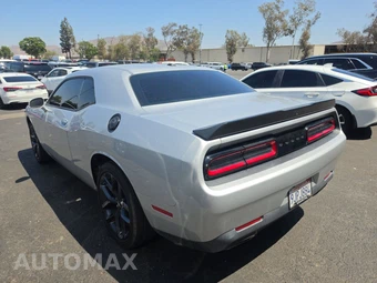 2023 Dodge Challenger SXT – miniatura 6