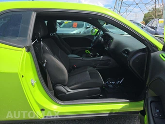 2023 Dodge Challenger SXT - miniatura 15