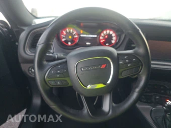 2023 Dodge Challenger SXT – miniatura 10