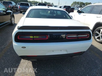 2023 Dodge Challenger SXT - miniatura 5
