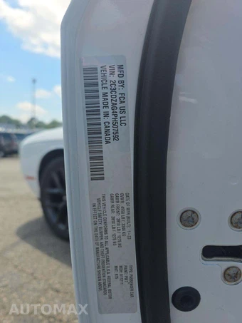 2023 Dodge Challenger SXT - miniatura 5