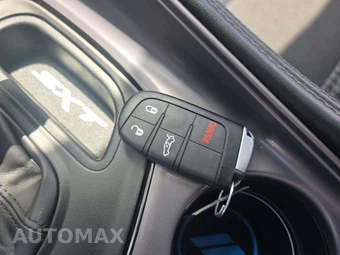 2023 Dodge Challenger SXT - miniatura 8