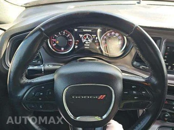 2023 Dodge Challenger SXT - miniatura 21