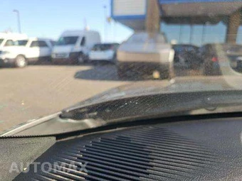 2023 Dodge Challenger SXT - miniatura 23