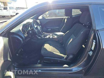 2023 Dodge Challenger SXT - miniatura 6