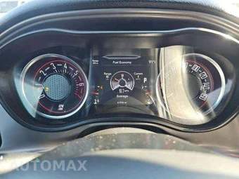 2023 Dodge Challenger SXT - miniatura 9
