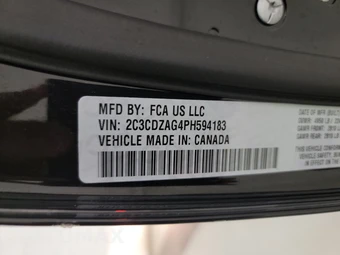 2023 Dodge Challenger SXT - miniatura 14