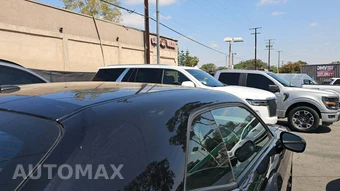 2023 Dodge Challenger SXT - miniatura 23